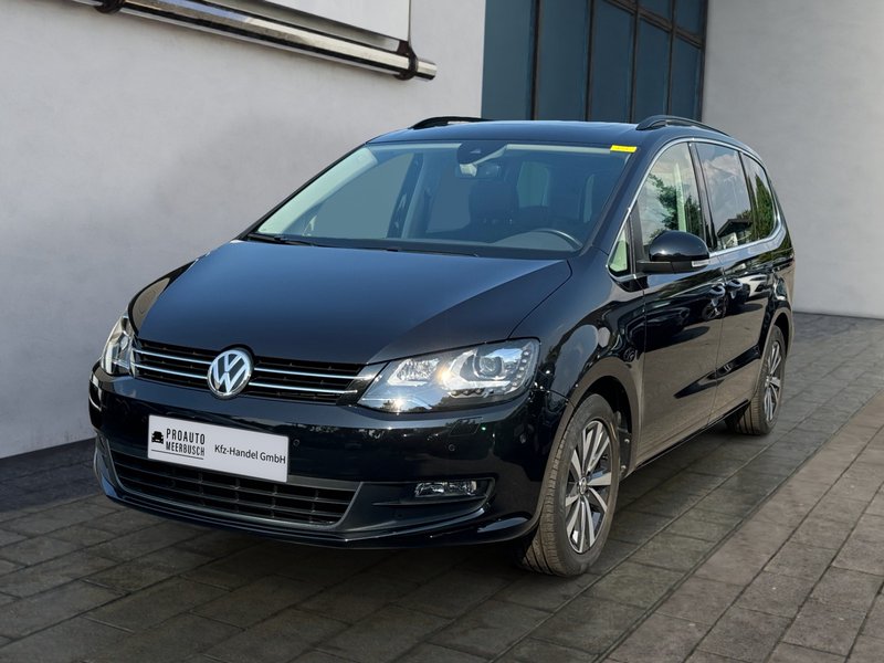 Volkswagen Sharan Comfortline AHK/ACC/PANO/7SITZE/DYNAUDIO