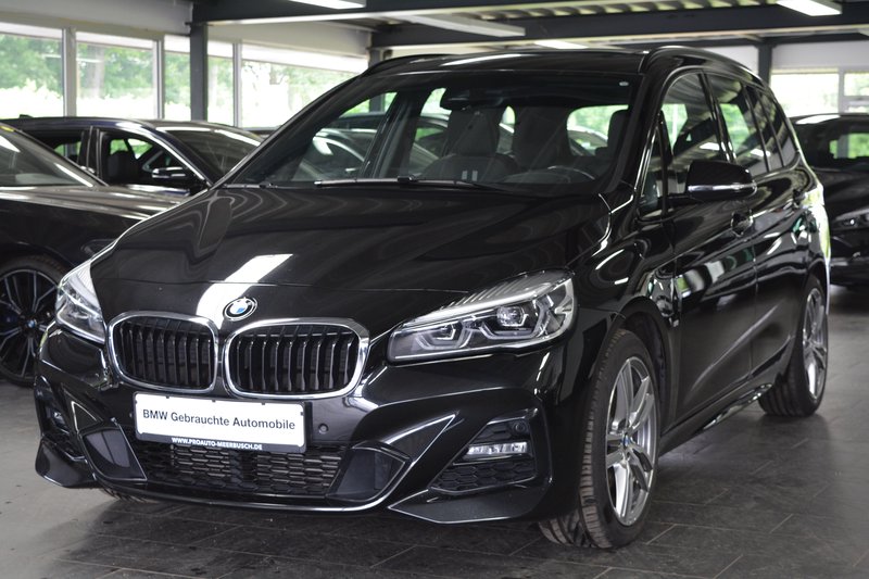 BMW 218i Gran Tourer M SPORT PANORAMA/HIFI/18ZOLL