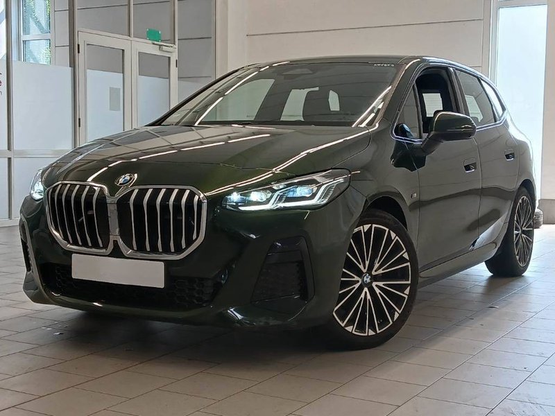 BMW 218i Active Tourer M Sport AHK/MMRY/PANORAMA/HUD