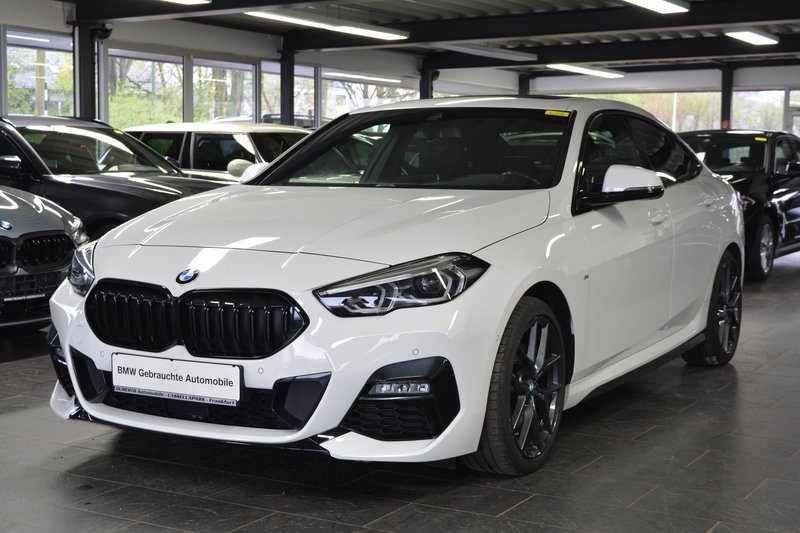 BMW 218i Gran Coupe M SPORT PANORAMA/KAMERA/HEADUP