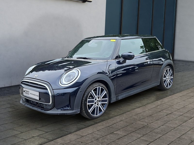 MINI COOPER PARKASSISTANT/KAMERA/PANO/LEDER/18''