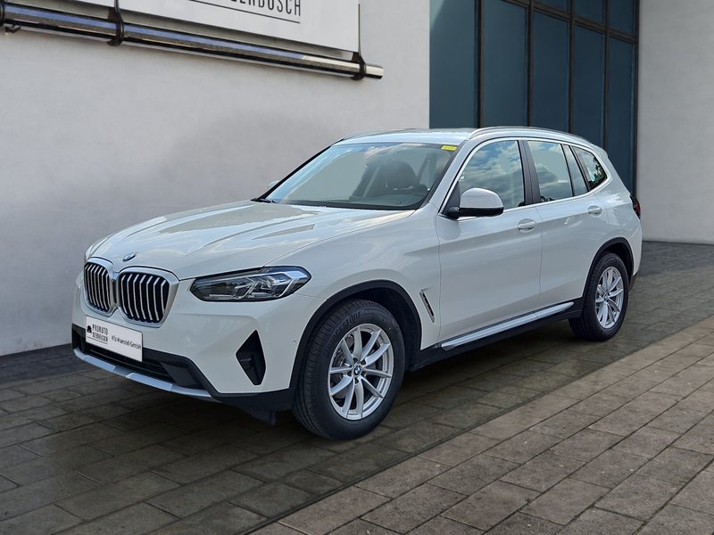 BMW X3 xDrive 20 d AHK/ADAPTIVLED/KAMERA/HIFI