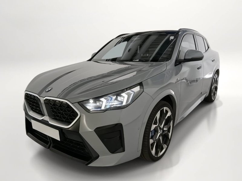 BMW X2 20d xDrive M Sport MASSAGE/AHK/HUD/PANO/360°