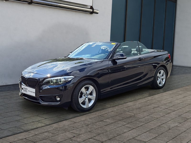 BMW 220i Sport Line KOMFORTZUG/HIFI/LEDER/MEMORY/DAB