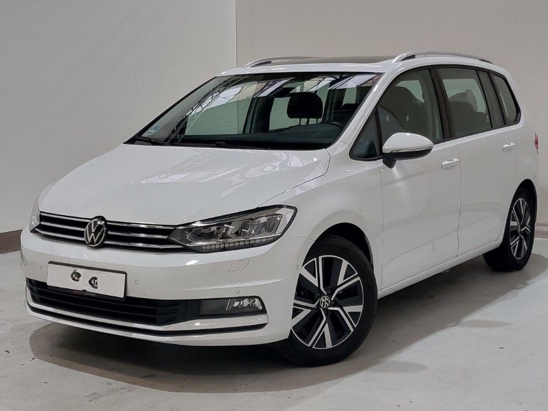 Volkswagen Touran Comfortline EASYOPEN/PANO/AHK/STNDHZNG