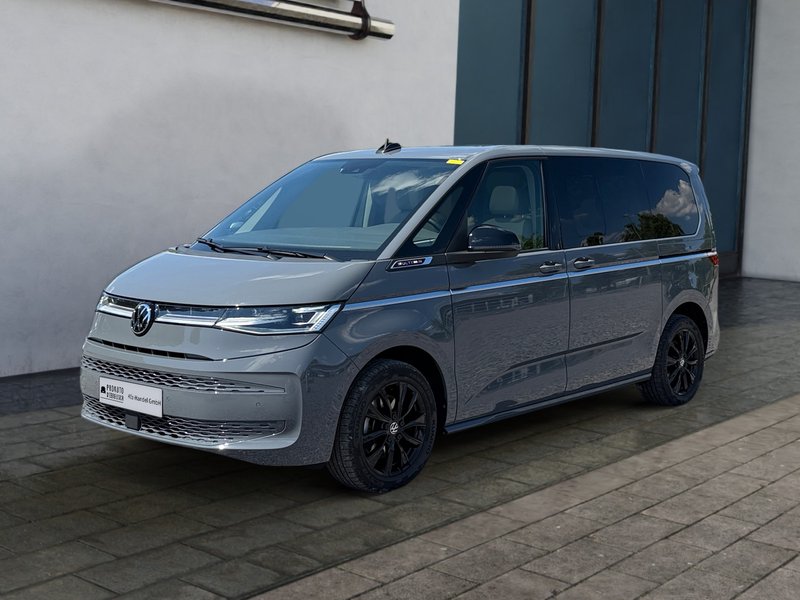Volkswagen T7 Multivan Style AHK/PANO/STNDHZNG/MULTI-TISCH