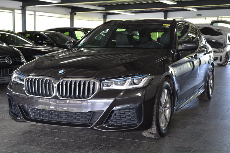 BMW 520d M Sport PANO/AHK/HUD/LASER/MEMORY