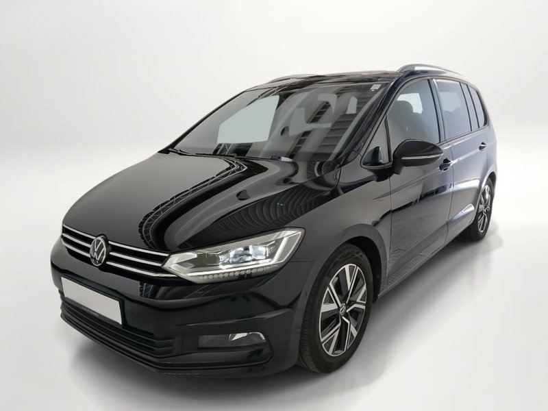 Volkswagen Touran Comfortline AHK/PANO/MASSAGE/STNDHZNG/RFK
