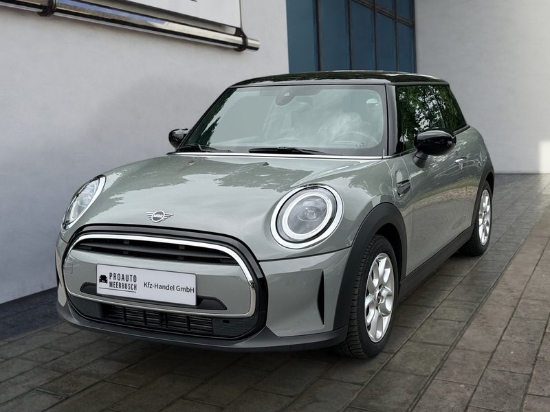 MINI COOPER HEADUP/KAMERA/KOMFORT+/LEDER/LENKRADHZG/DAB
