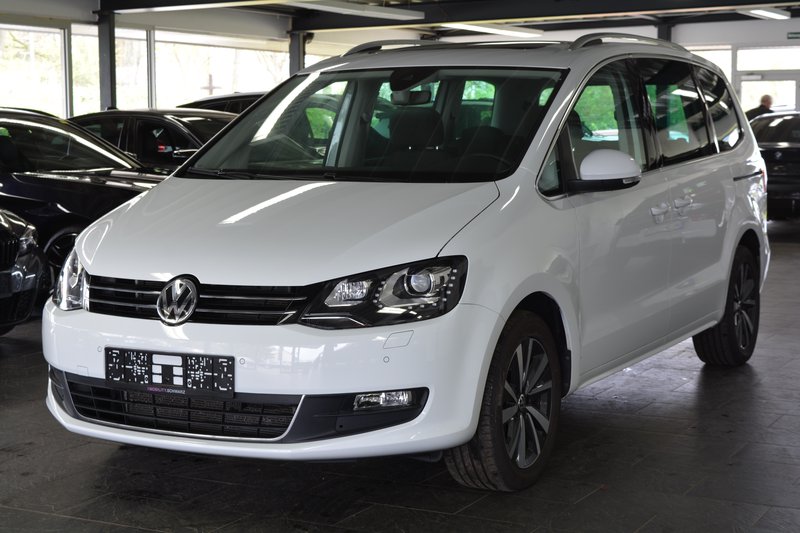 Volkswagen Sharan Comfortline AHK/PANORAMA/STANDHZG/17ZOLL