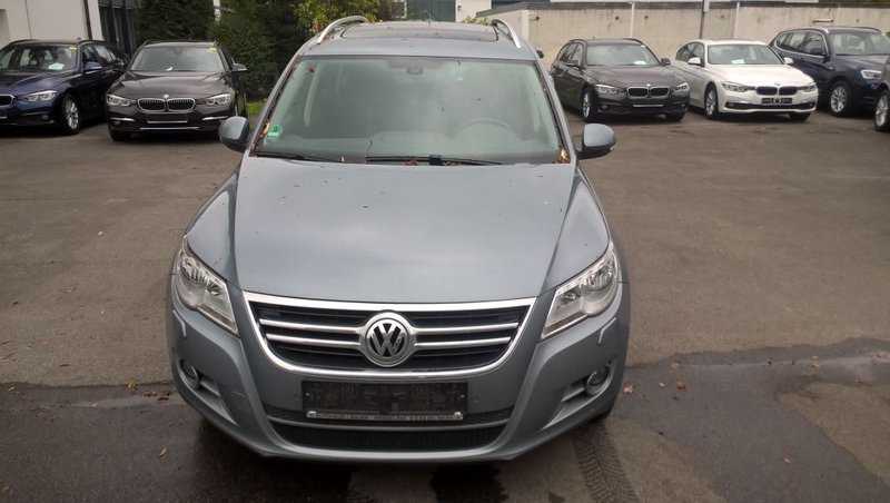 Volkswagen Tiguan 2.0 TDI DPF 4Motion Sport & Style AHK/NAVI