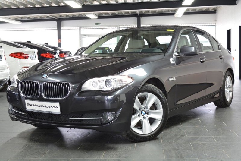 BMW 520i Sport-Aut. NP 71.260,- / HEAD-UP/SURROUNDVIEW