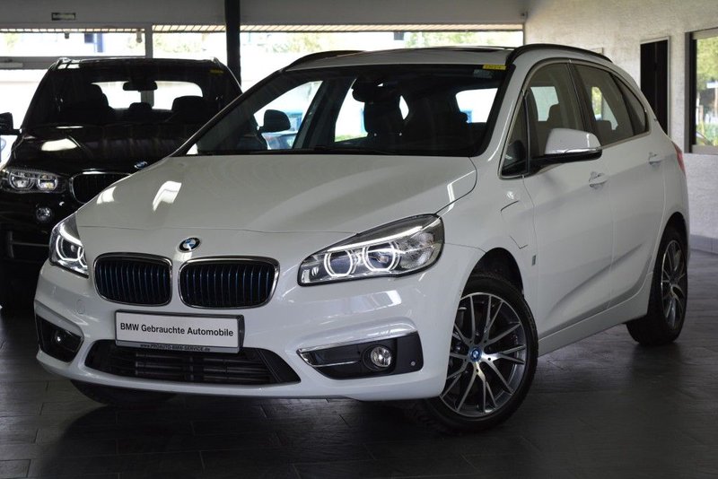 BMW 225 Active Tourer xe iPerformance Luxury Line LED