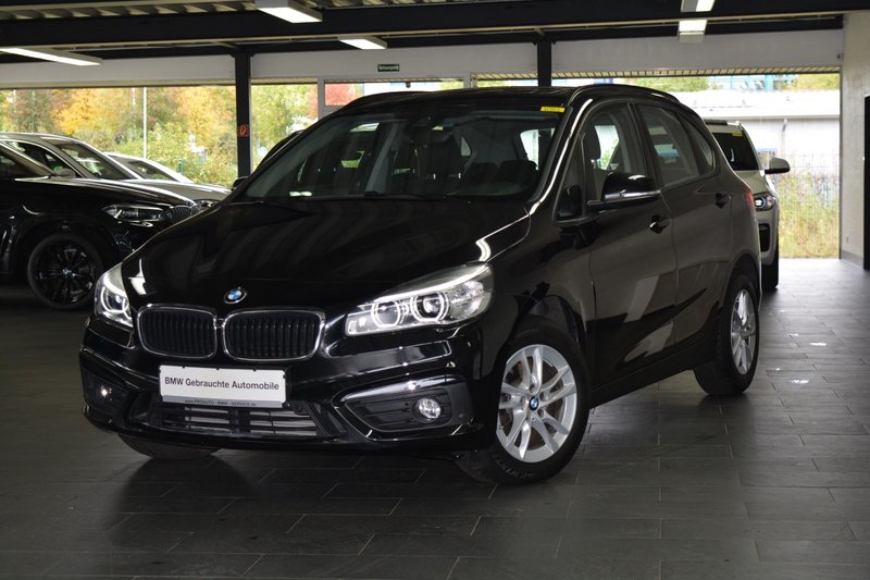 BMW 218d Active Tourer Advantage Aut. AHK/LED/GLASDACH/NAVI/PARKASSISTENT