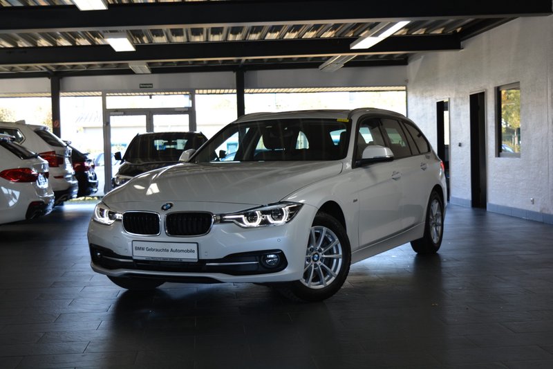 BMW 320d xDrive Sport Line /LEDER/HUD/RFK/PANORAMA
