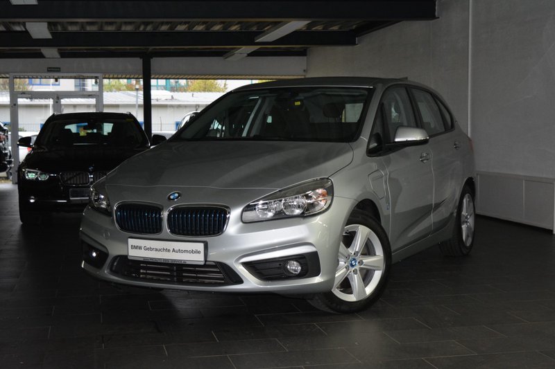 BMW 225xe iPerformance Active Tourer/HuD