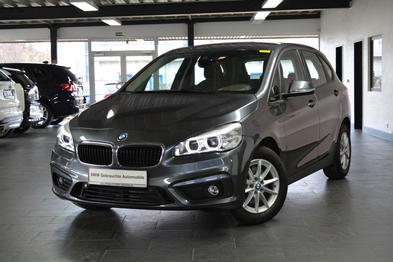 BMW 220i Advantage LED/RFK/Komfortzugang