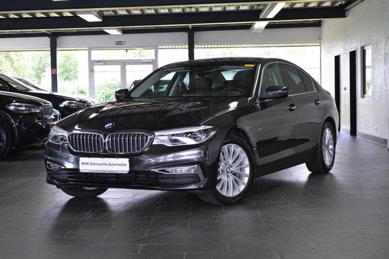 BMW 530d xDrive Luxury Line Aut. HEAD-UP/NAVI PROF/GLASDACH/KOMFORTSITZE