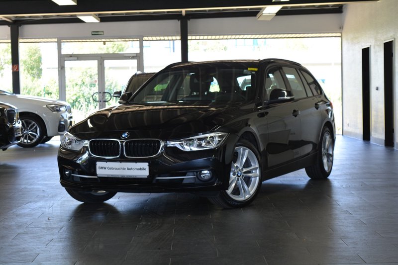 BMW 330i Sport Line/6d-T Panorama/AHK/Navi Prof/LED