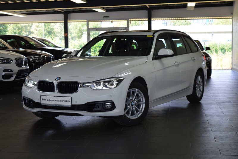 BMW 320i Touring Aut. Advantage AHK/LED/NAVI/PANORAMA/6d-temp
