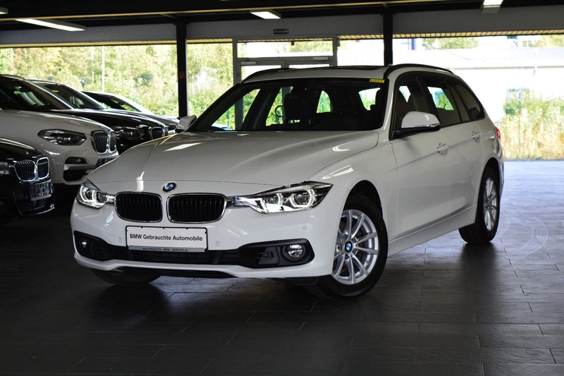 BMW 320i Advantage Touring/LEDER/Panorama/AHK