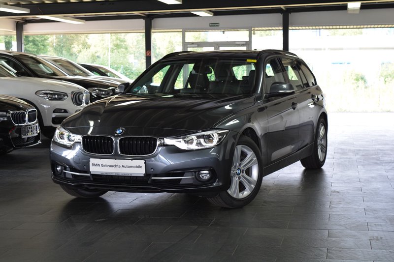 BMW 320i Touring xDrive Sport Line AHK/PANORAMA/LEDER/HEADUP/SPEEDLIMIT/6DTEMP