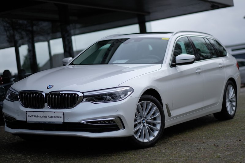 BMW 530i xDrive Aut. Touring Luxury Line HEAD-UP/NAVI PROF/LED/PANORAMA/6d-temp
