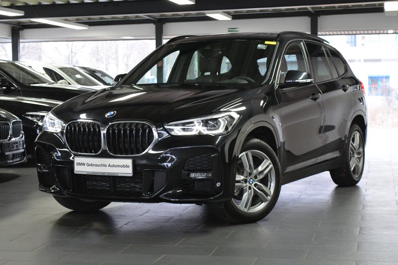 BMW X1 sDrive18i M Sport FACELIFT/AHK/PANORAMA/LED