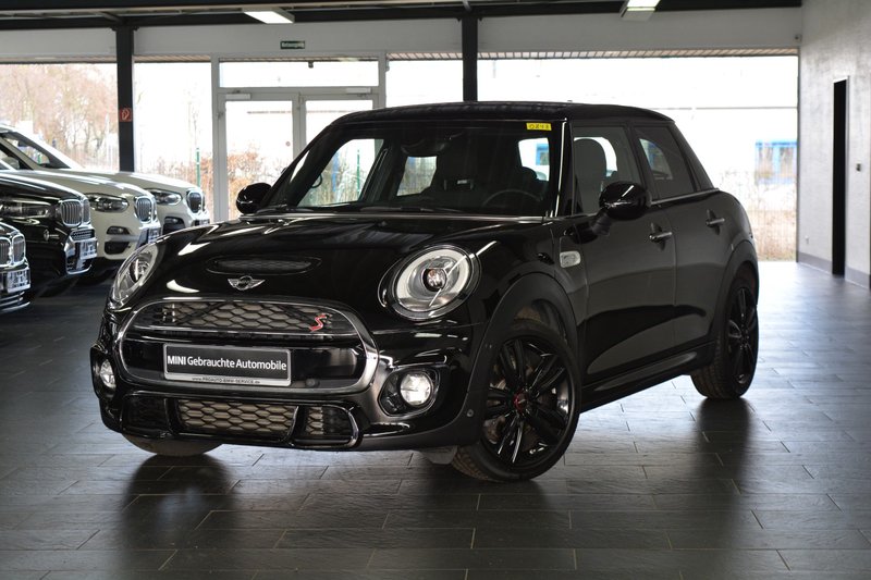 MINI Cooper S Sport-Aut. LED/JCW-AERODYNAMIC/HARMAN KARDON