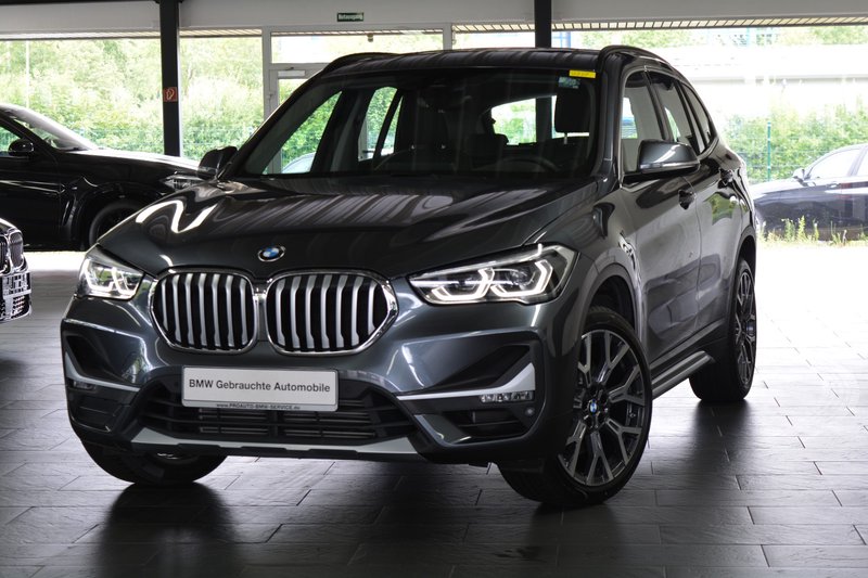 BMW X1 xDrive25i xLine HUD/PANORAMA/LED