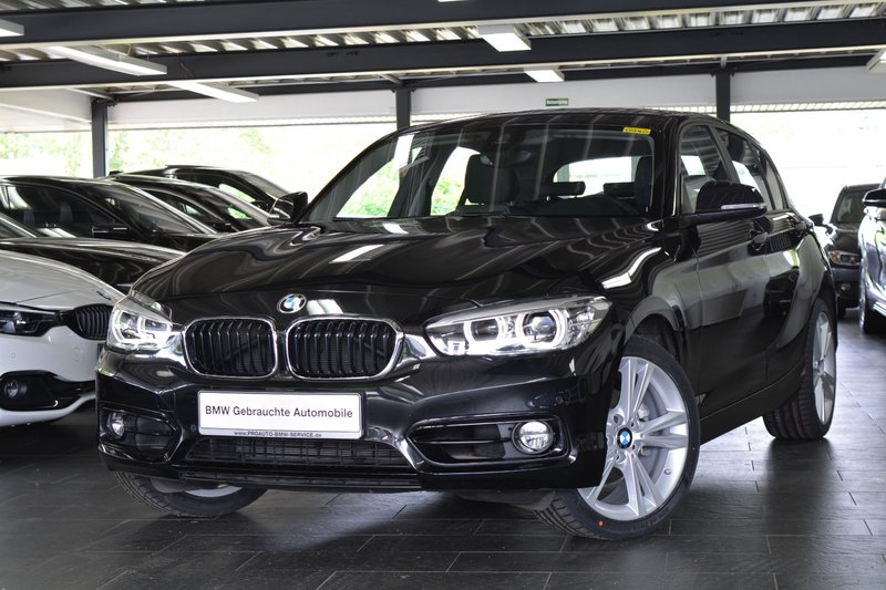 BMW 120i Sport Line Limousine/LED/LEDER/NAVI