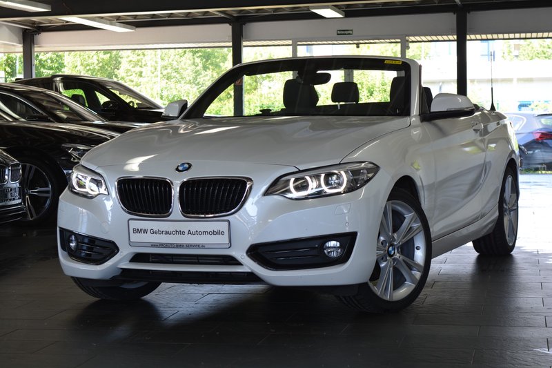 BMW 218 i Cabrio Advantage Aut. LEDER/NAVI/LED