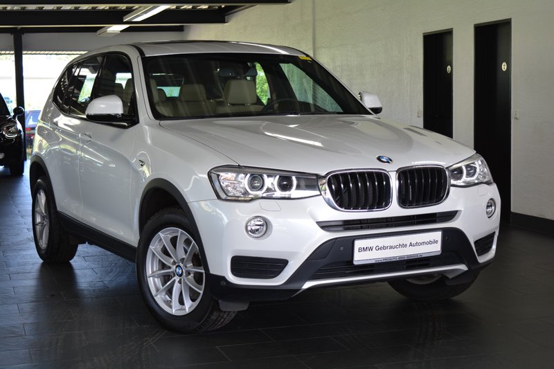 BMW X3 xDrive20i xLine Leder/Navi/Panorama