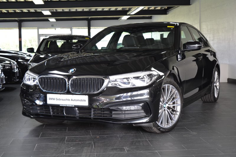BMW 530d xDrive Sport Line HEAD-UP/ NP € 100.690