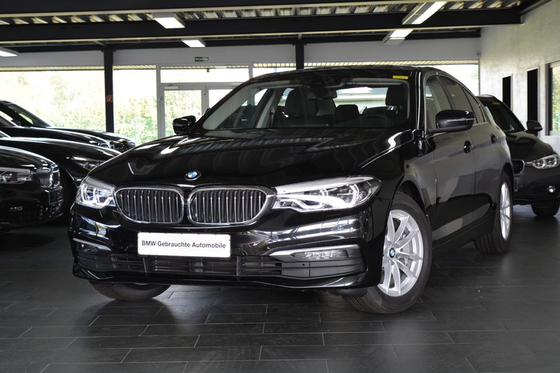 BMW 530i xDrive LED/HEAD-UP/GLASDACH/NAVI PROF