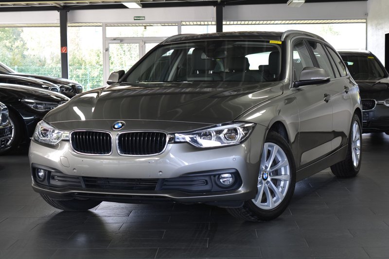 BMW 320d Touring Advantage LED/HEAD-UP/NAVI PROF/KAMERA