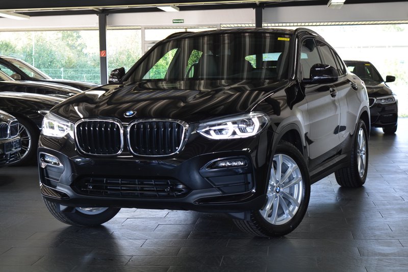 BMW X4 xDrive20i Advantage LED/HEAD-UP/NAVI/GLASDACH/KAMERA