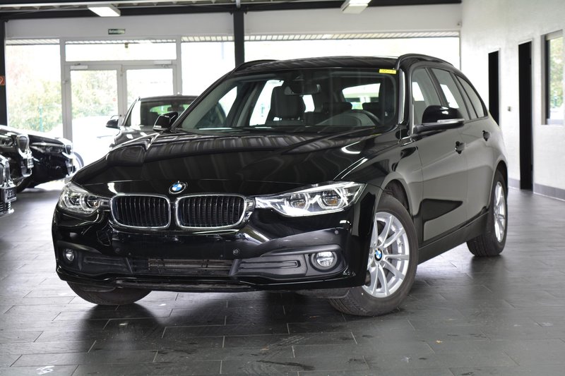 BMW 318d Touring Aut. INNOVATIONSPAKET/LEDER/NAVI