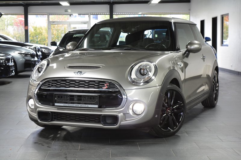 MINI Mini Aut. Cooper S LED/NAVI/CHILI-PAKET