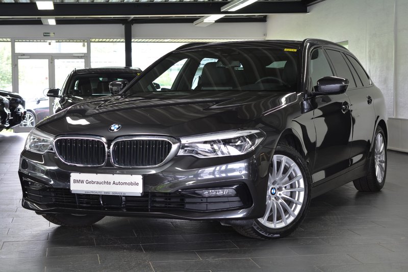 BMW 520 d Sport Line Touring MILDHYBRID/LED/HEAD-UP/LIVE COCKPIT/PANORAMA