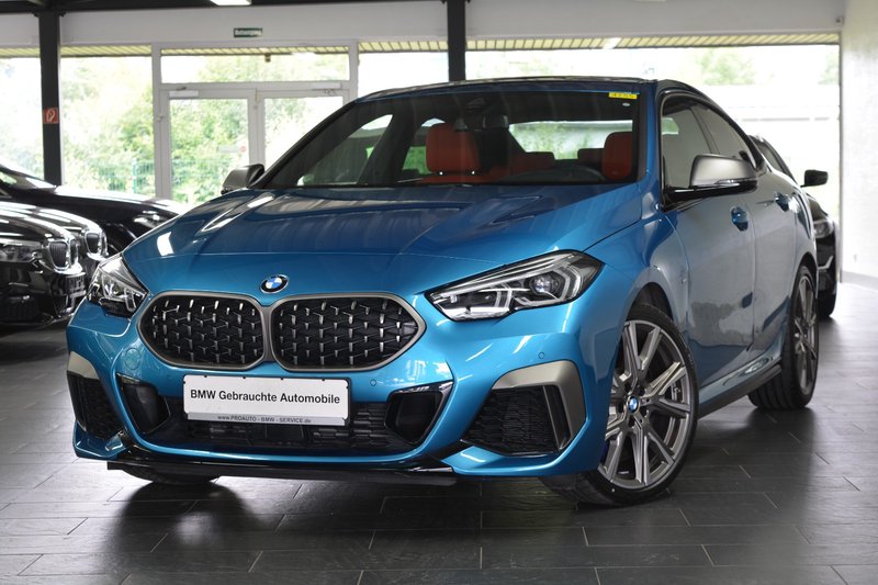 BMW M 235i xDrive Gran Coupé HEAD-UP/LIVE COCKPIT/PANORAMA/DAB
