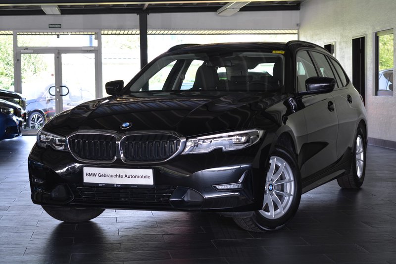 BMW 320 d Touring Sport Line MILD-HYBRID LED/NAVI/PANORAMA/KAMERA