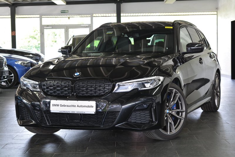 BMW M 340d xDrive Touring HUD/LIVE COCKPIT/PANO/WINTERPAKET/DAB