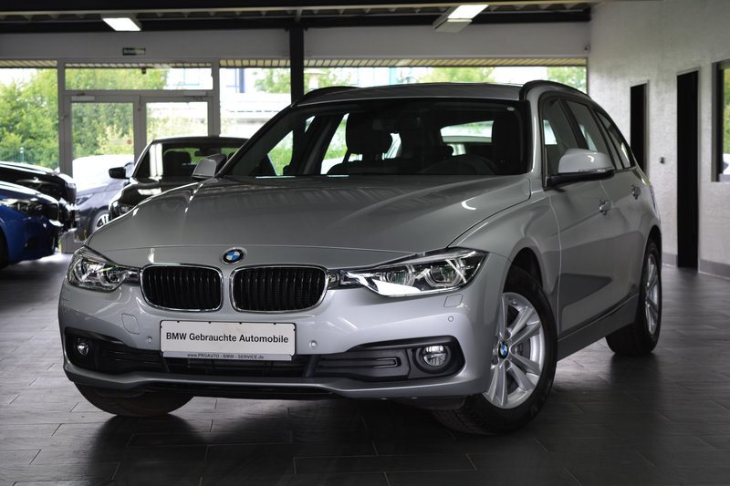BMW 320d Touring Advantage LED/NAVI PROF/SITZHEIZUNG/PDC