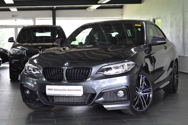BMW 220 d xDrive M Sport Coupé AHK/NAVI PROF/GLASDACH/KAMERA/HIFI