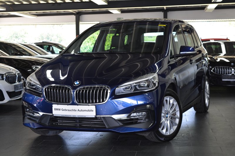 BMW 216i Gran Tourer Luxury Line 7 SITZER/AHK/NAVI/LEDER/HIFI