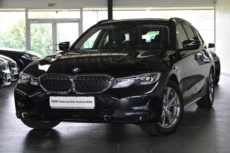BMW 320 d xDrive Sport Line Touring MILDHYBRID AHK/LIVE COCKPIT/HEAD-UP/KAMERA