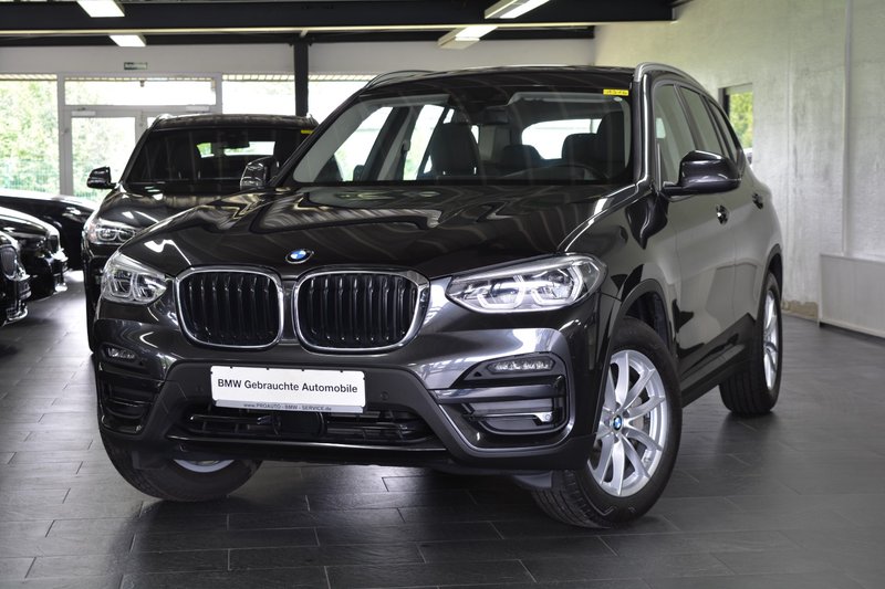 BMW X3 xDrive 30 d Advantage AHK/HEAD-UP/LIVE COCKPIT/PANORAMA