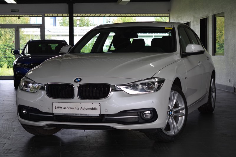 BMW 320d Sport Line LED/HEAD-UP/NAVI PROF/GLASDACH/HIFI