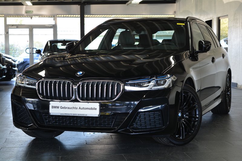 BMW 520 d Touring M Sport MILDHYBRID/AHK/LIVE COCKPIT PLUS/LED/HEAD UP/PANORAMA